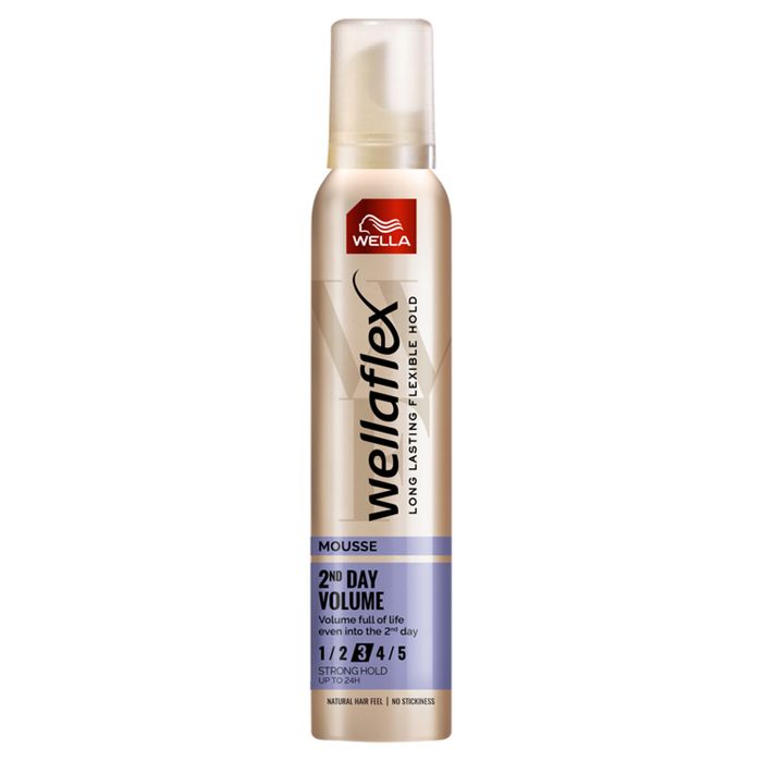 Wella Wellaflex 2nd Day Volume Pianka do włosów 200 ml main product photo