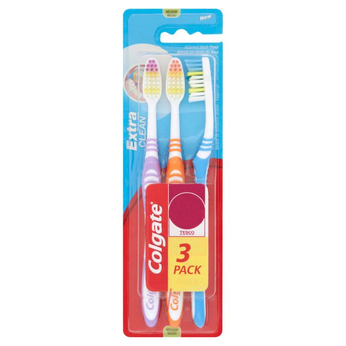 COLGATE COLG SZCZOT.EXTRA CLEAN SREDNIA 3-PACK main product photo